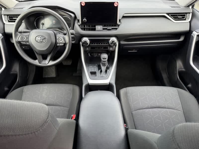 2025 Toyota RAV4 XLE AWD