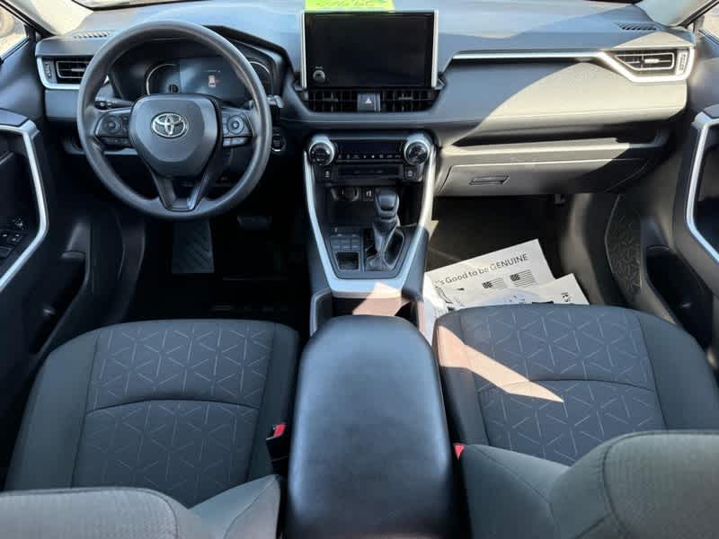 2024 Toyota RAV4 XLE AWD