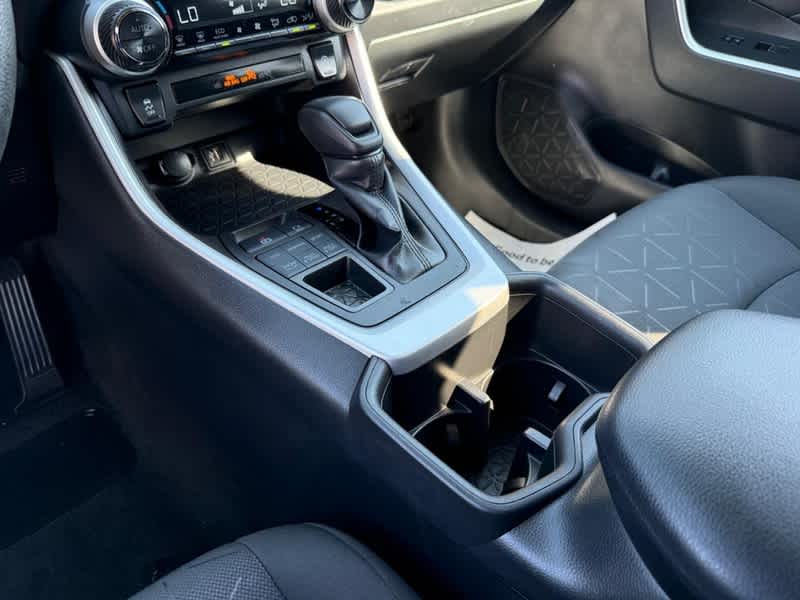 2024 Toyota RAV4 XLE AWD