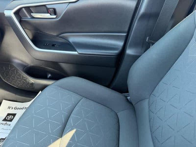 2024 Toyota RAV4 XLE AWD