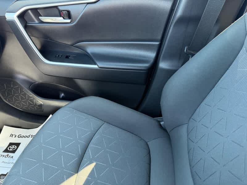 2024 Toyota RAV4 XLE AWD