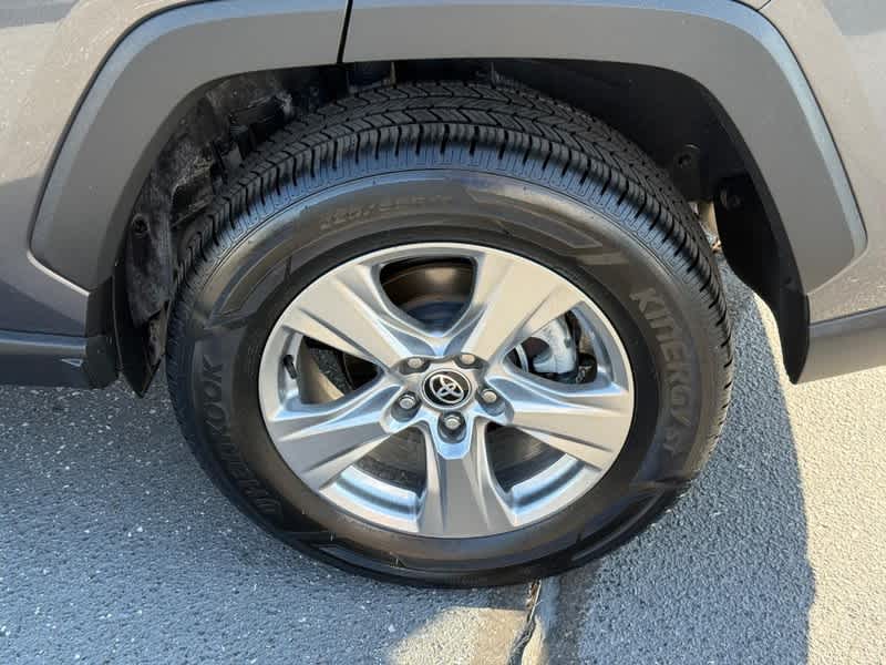 2024 Toyota RAV4 XLE AWD
