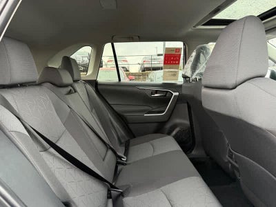 2025 Toyota RAV4 XLE AWD