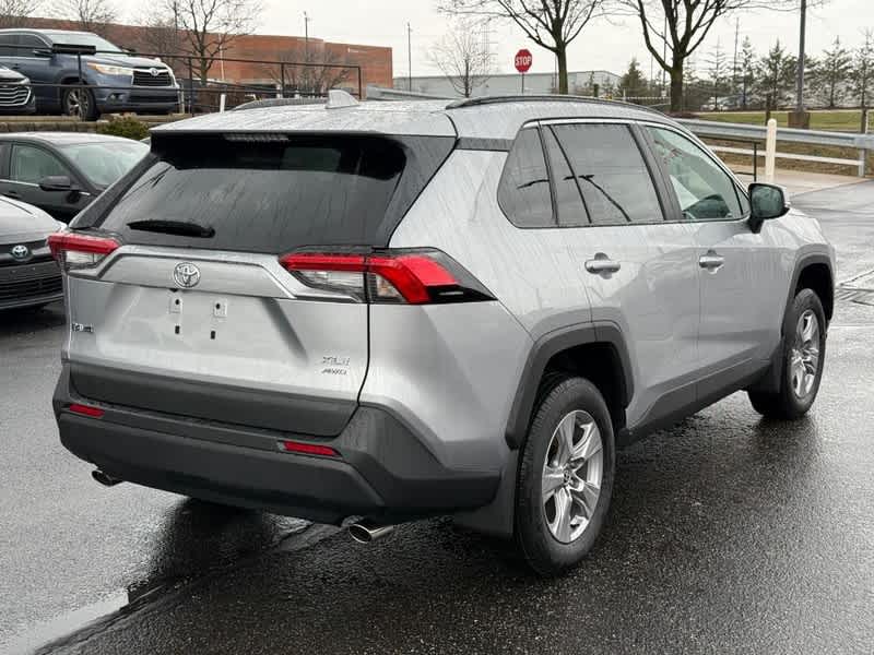 2025 Toyota RAV4 XLE AWD