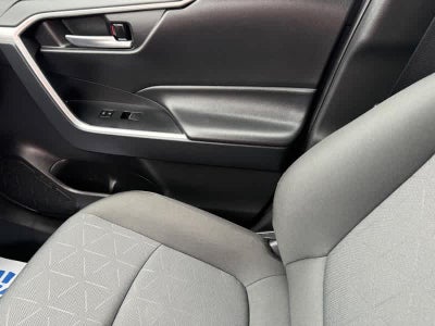 2025 Toyota RAV4 XLE AWD