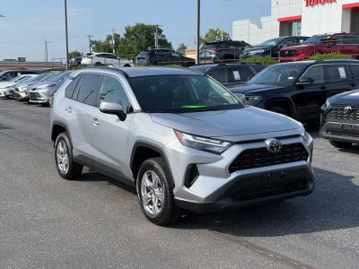 2025 Toyota RAV4 XLE AWD