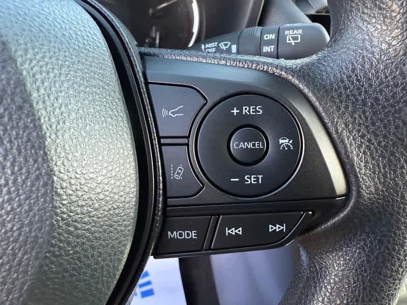 2025 Toyota RAV4 XLE AWD