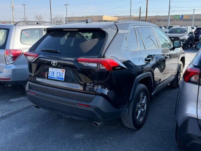 2025 Toyota RAV4 XLE AWD