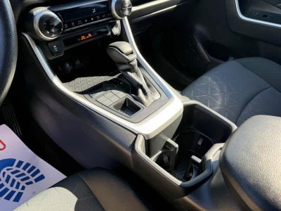 2025 Toyota RAV4 XLE AWD