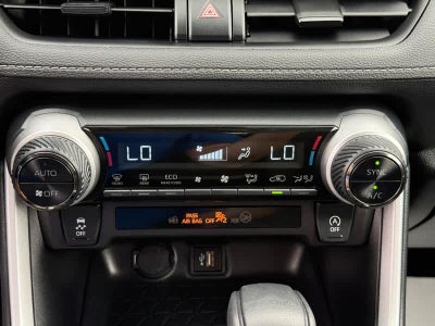 2025 Toyota RAV4 XLE AWD