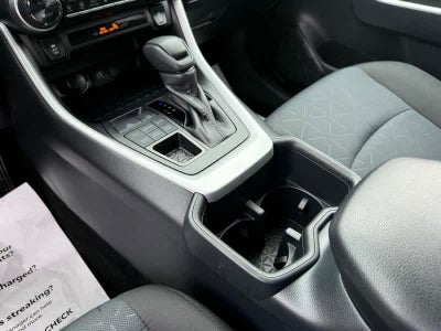2025 Toyota RAV4 XLE AWD