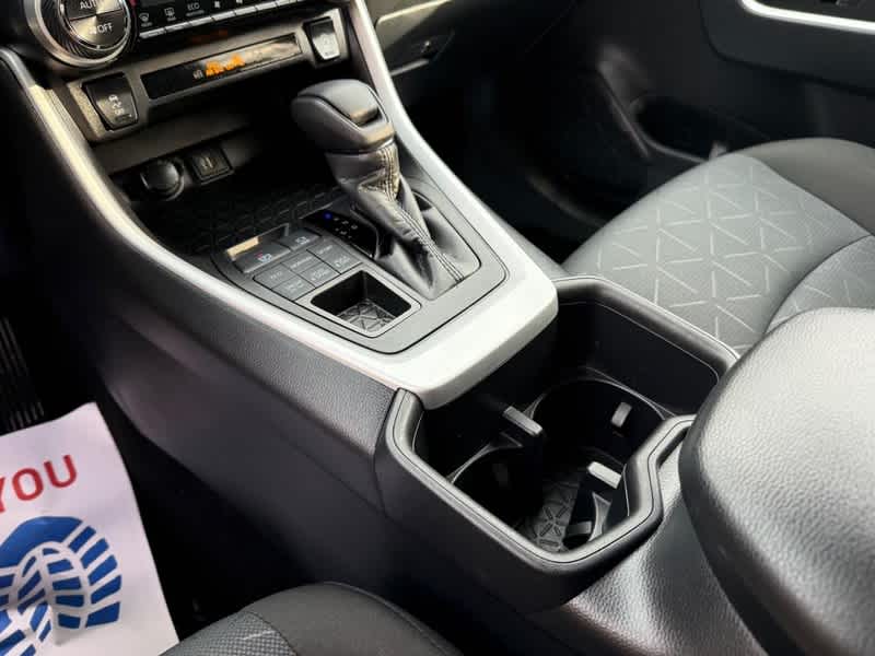 2025 Toyota RAV4 XLE AWD