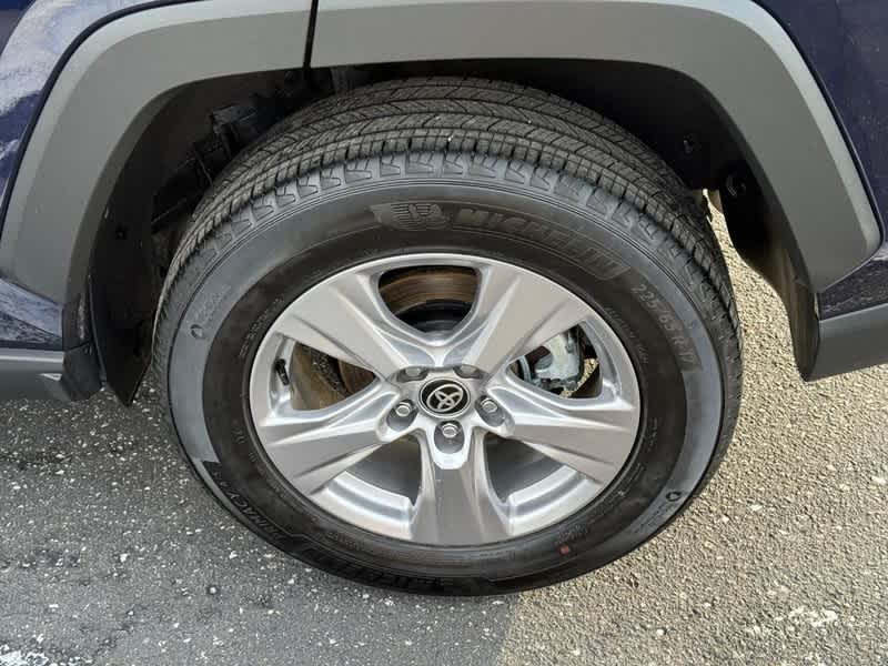 2025 Toyota RAV4 XLE AWD