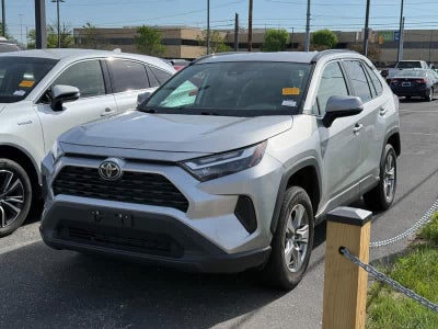 2025 Toyota RAV4 XLE AWD