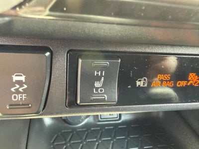 2025 Toyota RAV4 XLE AWD