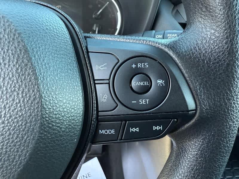 2025 Toyota RAV4 XLE AWD