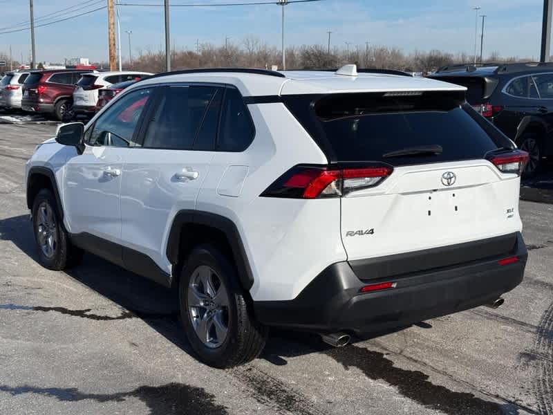 2025 Toyota RAV4 XLE AWD