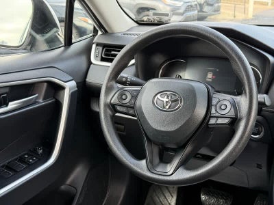 2025 Toyota RAV4 XLE AWD