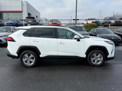 2025 Toyota RAV4 XLE AWD