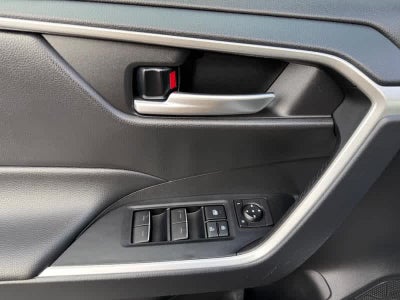 2025 Toyota RAV4 XLE AWD