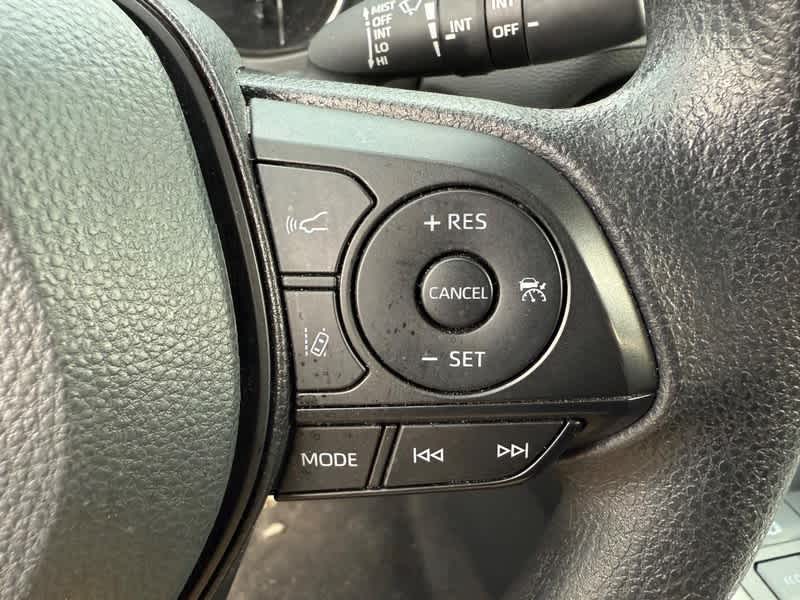 2025 Toyota RAV4 XLE AWD