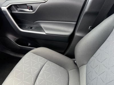 2025 Toyota RAV4 XLE AWD