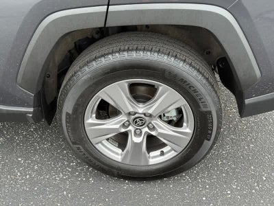 2025 Toyota RAV4 XLE AWD