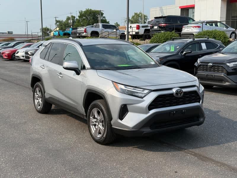 2025 Toyota RAV4 XLE AWD