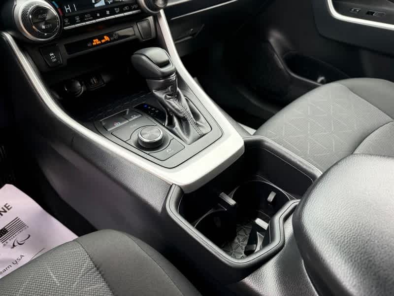 2025 Toyota RAV4 Hybrid XLE AWD