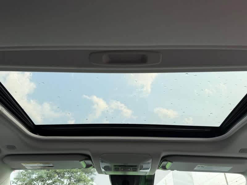 2025 Toyota RAV4 Hybrid XLE AWD