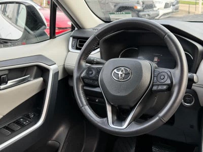 2025 Toyota RAV4 Hybrid XLE AWD