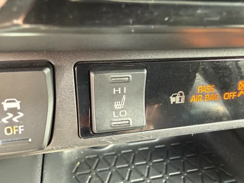 2025 Toyota RAV4 Hybrid XLE AWD