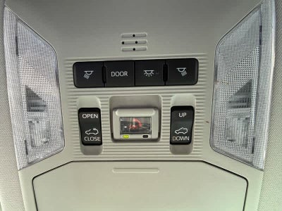 2025 Toyota RAV4 Hybrid XLE AWD