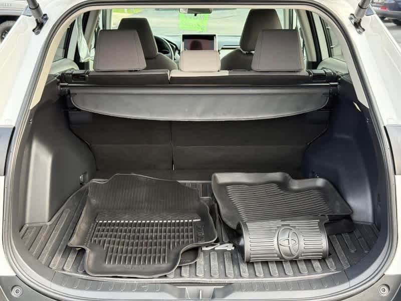2025 Toyota RAV4 Hybrid XLE AWD