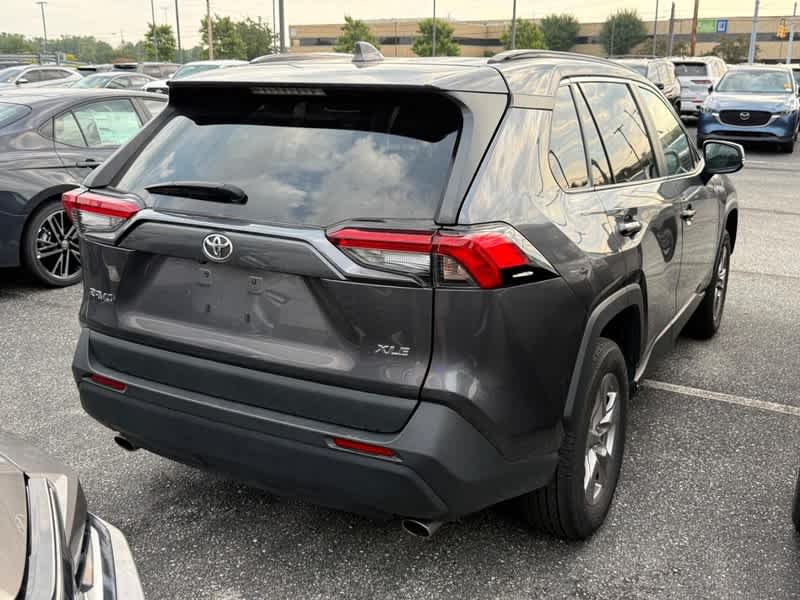 2025 Toyota RAV4 XLE FWD