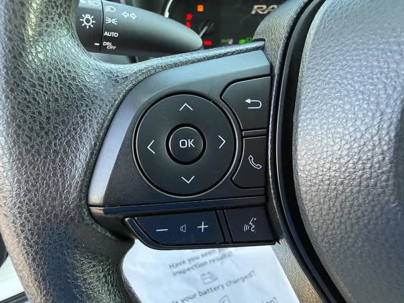 2025 Toyota RAV4 XLE FWD