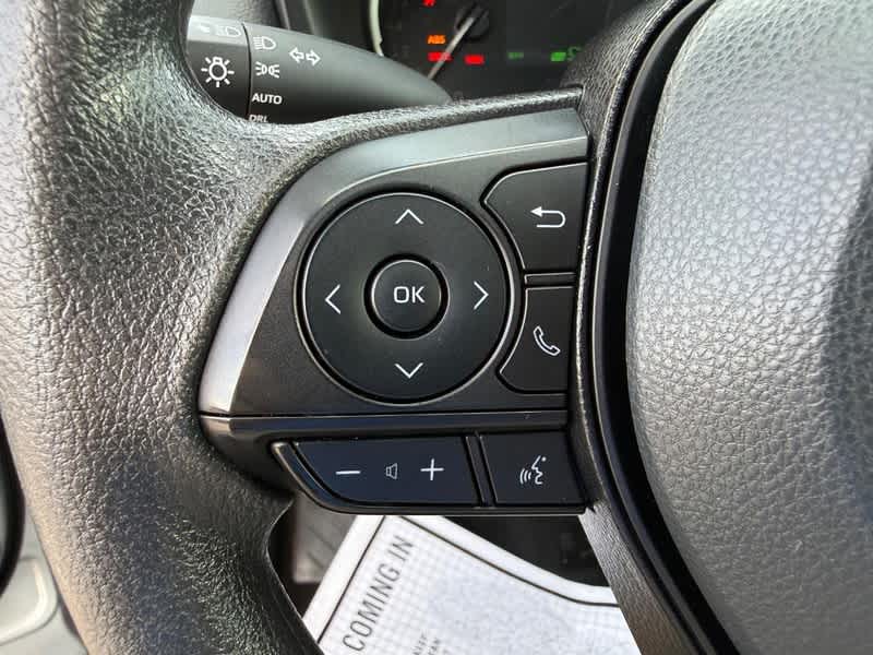 2025 Toyota RAV4 XLE FWD