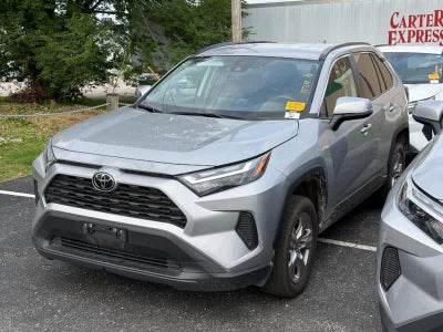 2025 Toyota RAV4 XLE FWD