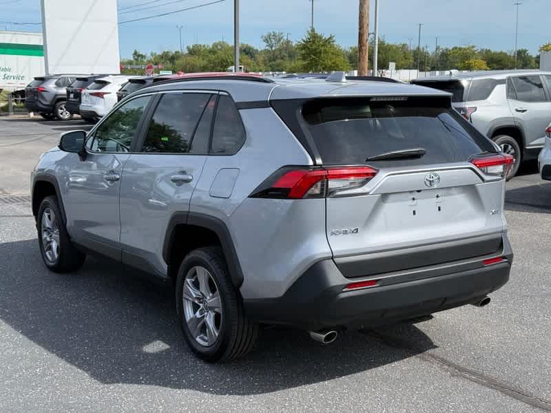 2025 Toyota RAV4 XLE FWD