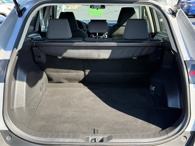 2025 Toyota RAV4 XLE FWD
