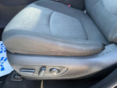 2020 Toyota RAV4 XLE FWD