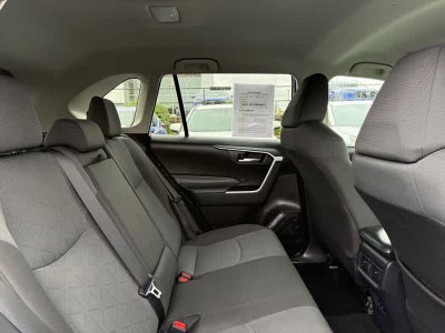 2025 Toyota RAV4 XLE FWD