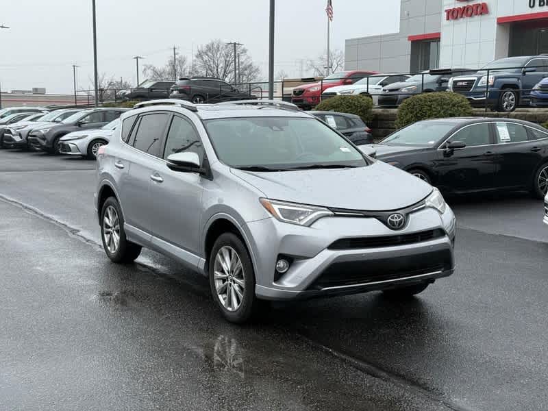 2017 Toyota RAV4 Platinum FWD
