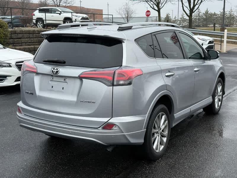 2017 Toyota RAV4 Platinum FWD
