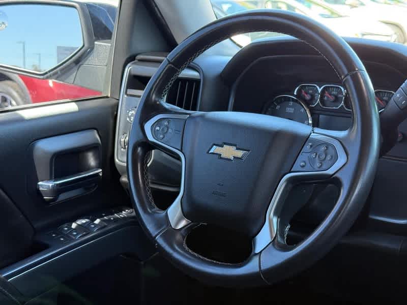 2018 Chevrolet Silverado 1500 4WD Crew Cab 143.5 LT w/1LT