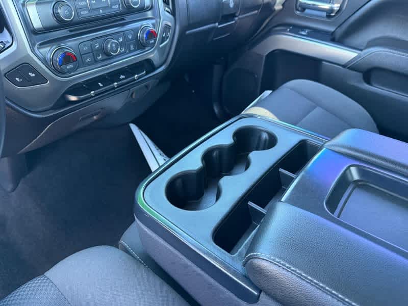 2018 Chevrolet Silverado 1500 4WD Crew Cab 143.5 LT w/1LT