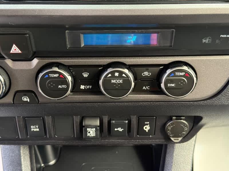 2022 Toyota Tacoma TRD Sport Double Cab 5 Bed V6 AT