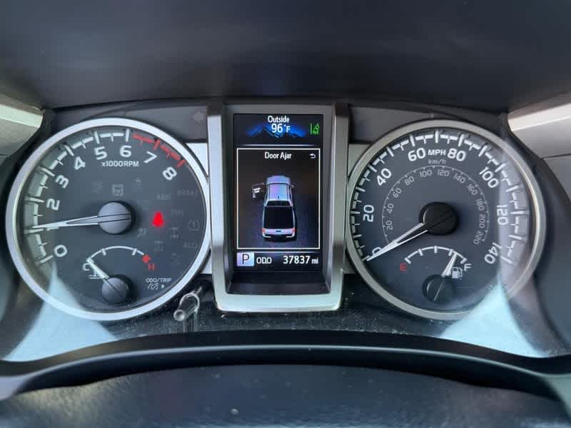 2023 Toyota Tacoma SR5 Double Cab 5 Bed V6 AT