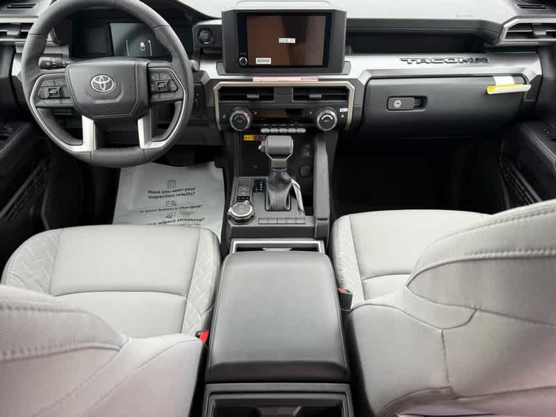 2026 Toyota Tacoma SR5 Double Cab 5 Bed AT
