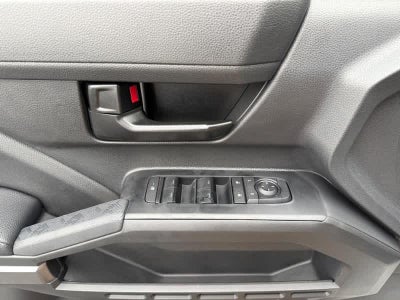 2026 Toyota Tacoma SR5 Double Cab 5 Bed AT